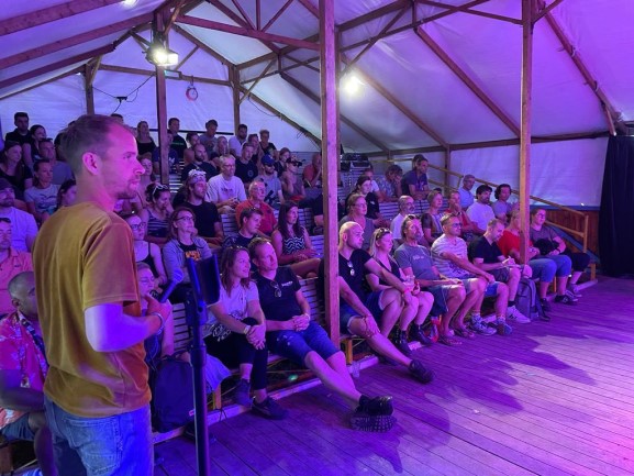 Zwarte Cross Publiek