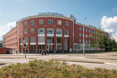 Twee veroordelingen en een vrijspraak voor brandstichting recreatiewoningen Ohé en Laak