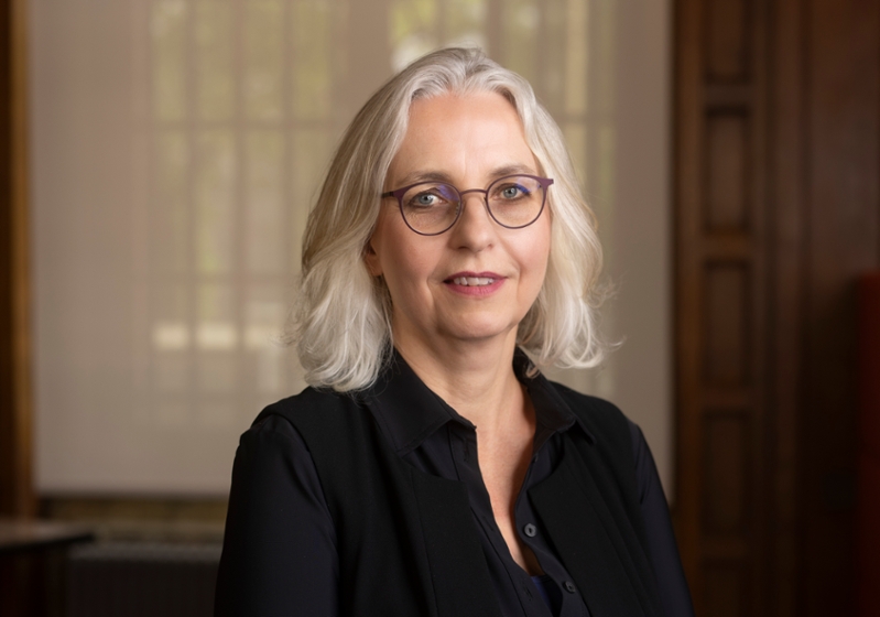 Drs. C. Euving MBA Non-judge member