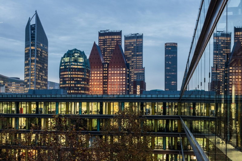 Korte Voorhout 7 Met Skyline Den Haag 003-1920_2.jpg