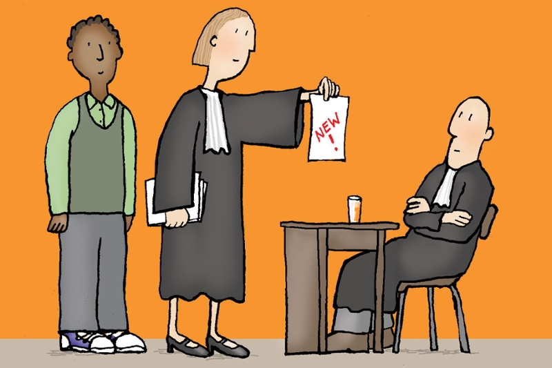 Tekening van advocaat die nieuw ambtsbericht laat zien aan rechter