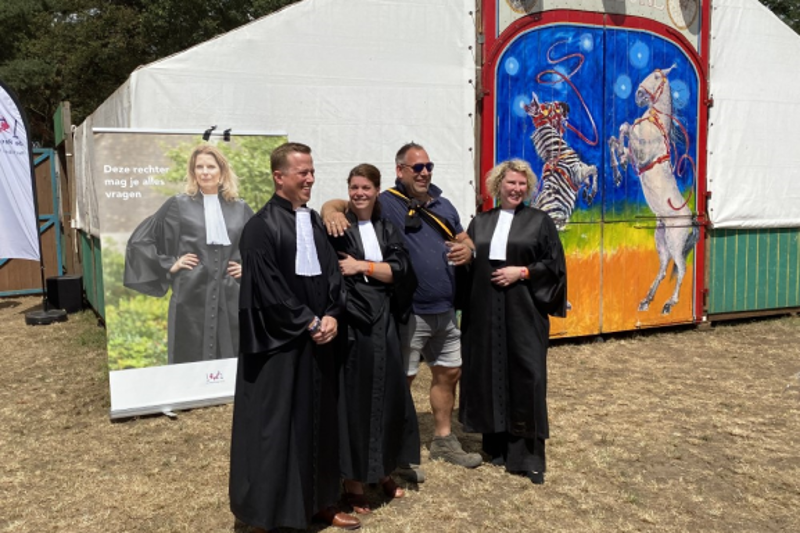 Selfie met de rechters