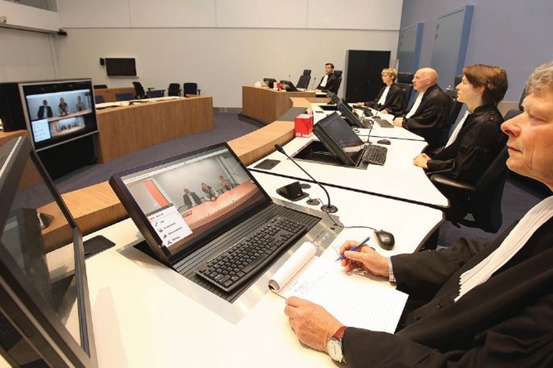 Telehoten in de rechtbank van Almelo
