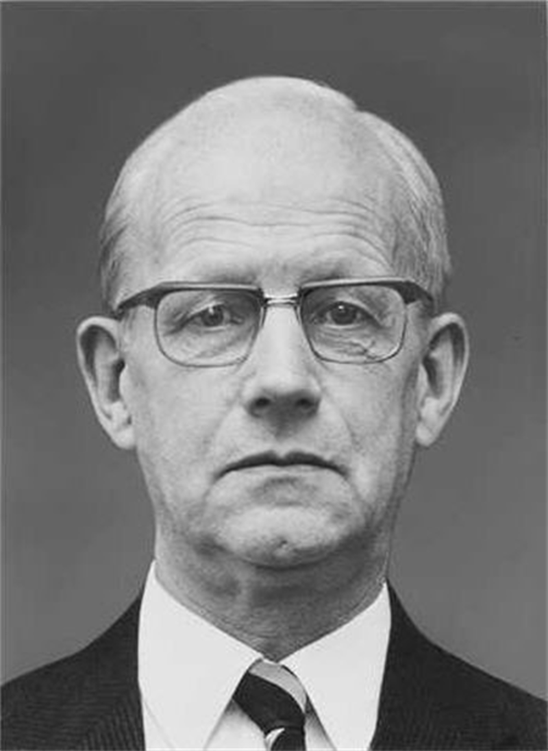 Portret van mr. A. Blom