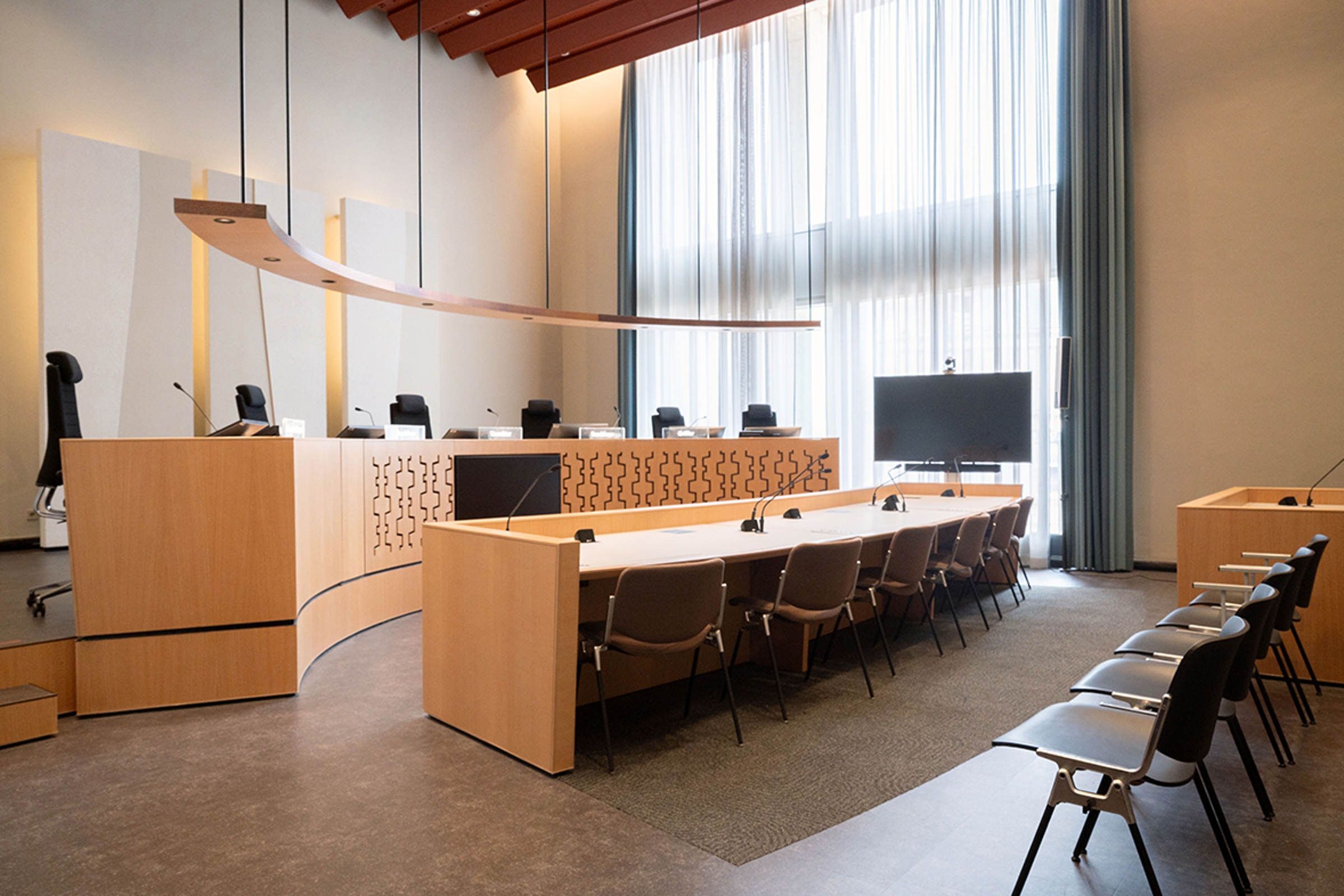 Hoger beroep: docente terecht op staande voet ontslagen na verzwijgen relatie van dochter