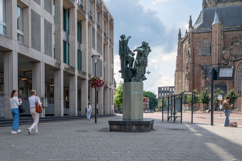 Ingang Paleis van Justitie Arnhem