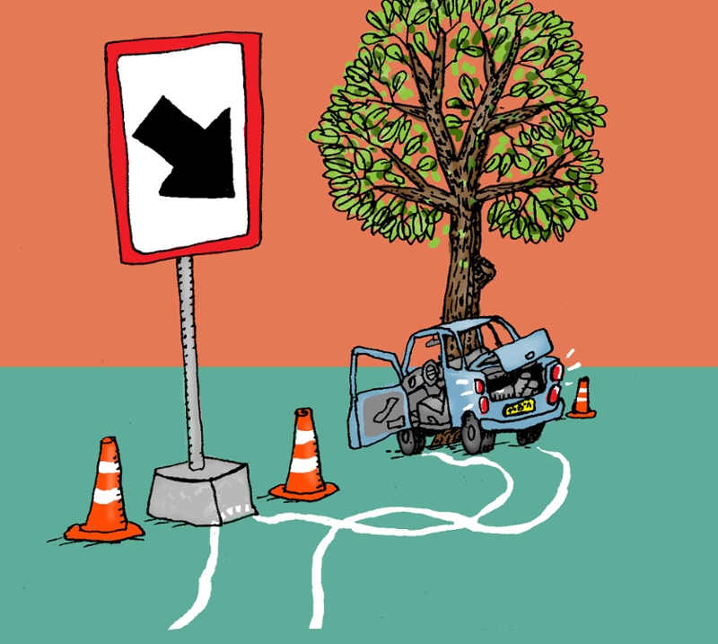 Auto tegen boom